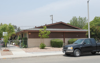 24306-24320 Postal Ave in Moreno Valley, CA - Building Photo - Building Photo