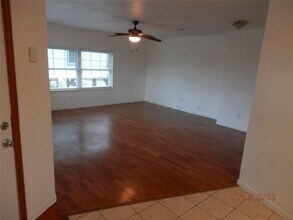 124 17th St in San Leon, TX - Building Photo - Building Photo