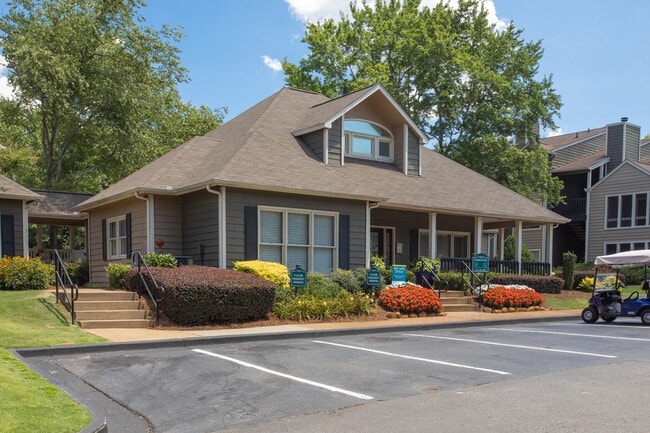 Avenues of Kennesaw in Kennesaw, GA - Building Photo - Building Photo