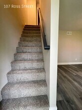 107 Ross St in Delaware, OH - Building Photo - Building Photo