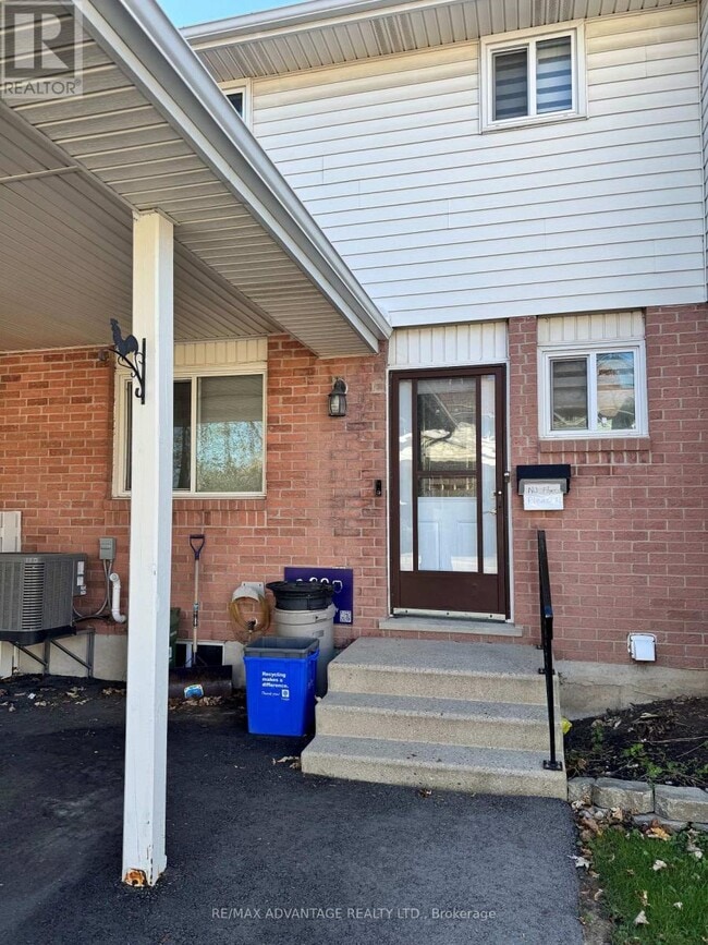 property at 1318 Highbury Ave N