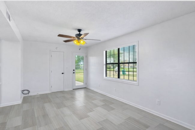 68 Dogwood Ln in Sulphur, LA - Foto de edificio - Building Photo