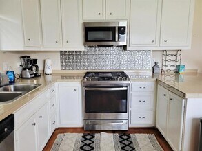 1003 E 36th St in Houston, TX - Building Photo - Building Photo