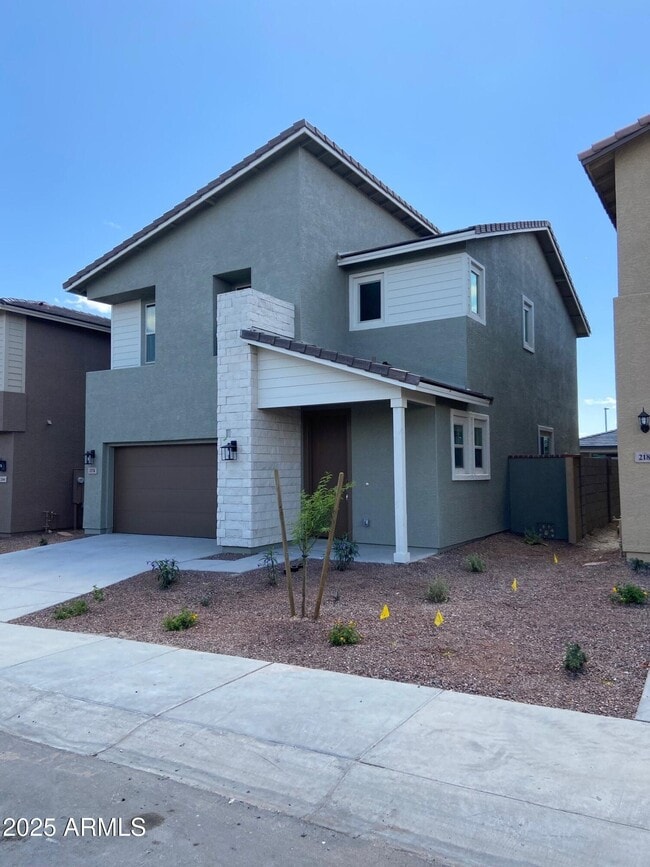 property at 2174 N Marketside Ave