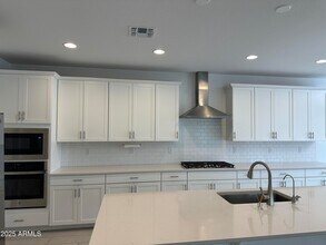 40562 W Michaels Dr in Maricopa, AZ - Building Photo - Building Photo