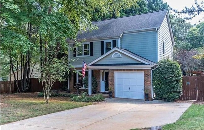 property at 203 Aurora Ln