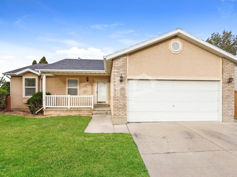 1716 S 2900 E St in Spanish Fork, UT - Building Photo
