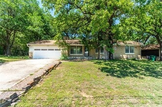 5305 Morris Ave in Fort Worth, TX - Building Photo - Building Photo