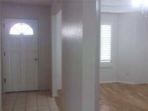 7680 Dianjou Dr in El Paso, TX - Building Photo - Building Photo