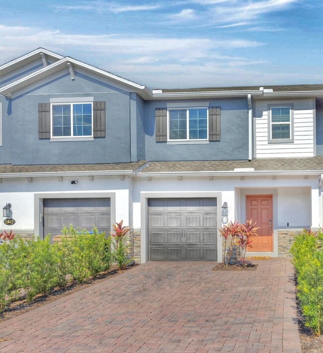 property at 2843 Narcoossee Cmns Wy