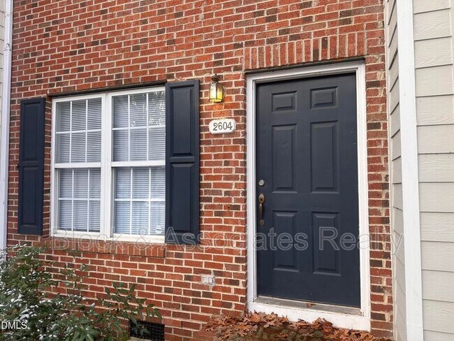2604 Sterling Park Dr in Raleigh, NC - Building Photo - Building Photo