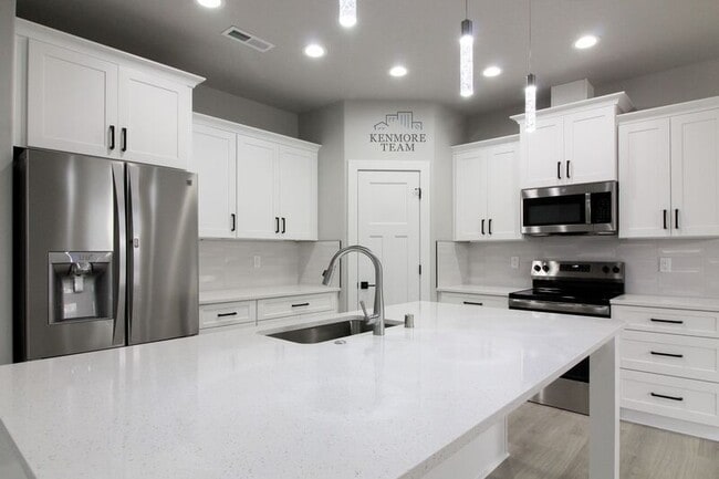 716 N Rd 42 in Pasco, WA - Building Photo - Building Photo