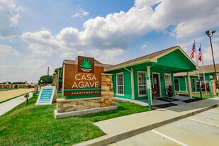 Casa Agave in Houston, TX - Building Photo