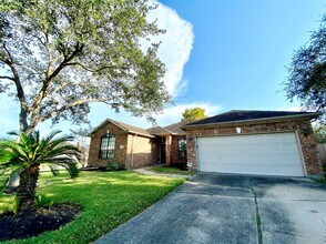 16803 Bay Ledge Ct in Friendswood, TX - Building Photo - Building Photo