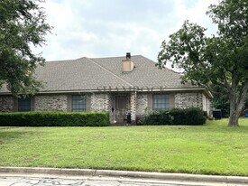 918 Briar Dr in Waco, TX - Building Photo