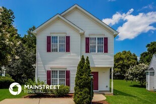 737 Southgate Dr in Raleigh, NC - Building Photo