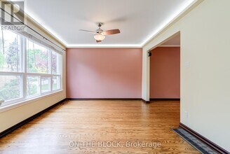 41 Van Stassen Blvd in Toronto, ON - Building Photo - Building Photo
