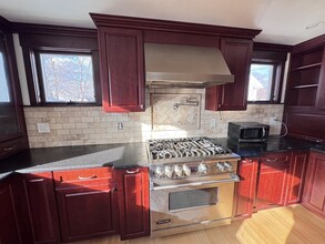 33 French St in Quincy, MA - Building Photo - Building Photo