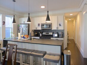 828 Parker St in Boston, MA - Building Photo - Building Photo