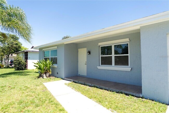 7612 Ceres Dr in Orlando, FL - Building Photo - Building Photo