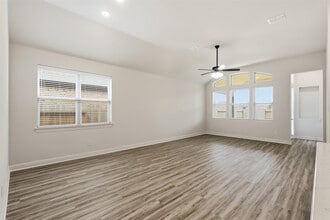 3006 Myrtle Bch Ln in League City, TX - Building Photo - Building Photo