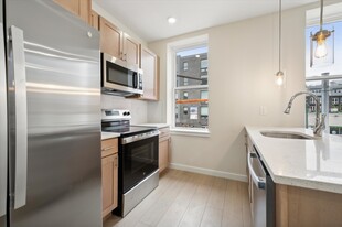 2614 W Girard Ave, Unit B Apartamentos