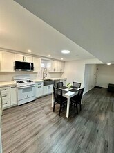 7854 W Cahill Terrace in Chicago, IL - Building Photo - Building Photo