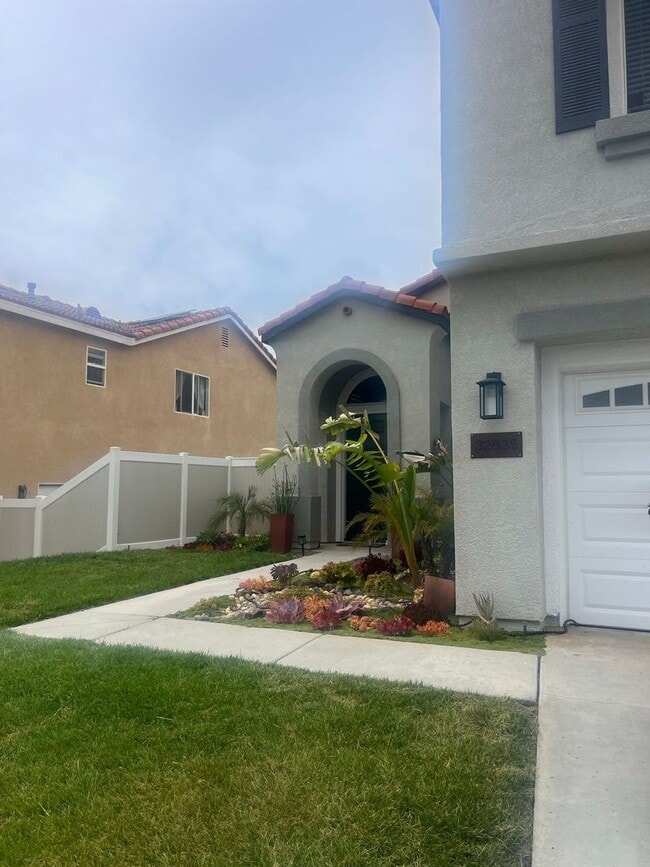 property at 32835 Fermo Ct