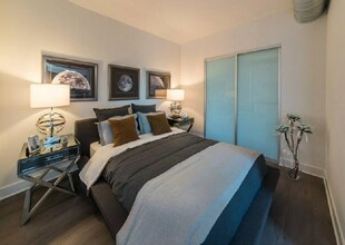 75 E Lake St in Chicago, IL - Foto de edificio - Building Photo