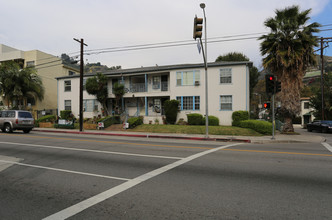 7755 Hollywood Blvd in Los Angeles, CA - Building Photo - Building Photo