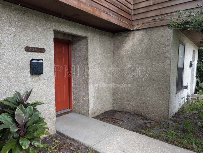 1202 Maitland Ave in Jacksonville, FL - Foto de edificio - Building Photo