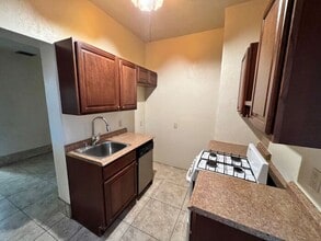 221 N Cherry Ave in Tucson, AZ - Building Photo - Building Photo