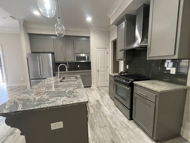 8038 Seville Ct in Baton Rouge, LA - Building Photo - Building Photo