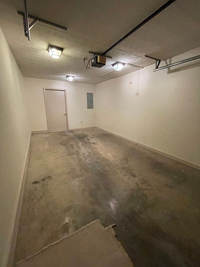 284 Emerald Dr in Harrisonburg, VA - Building Photo - Building Photo