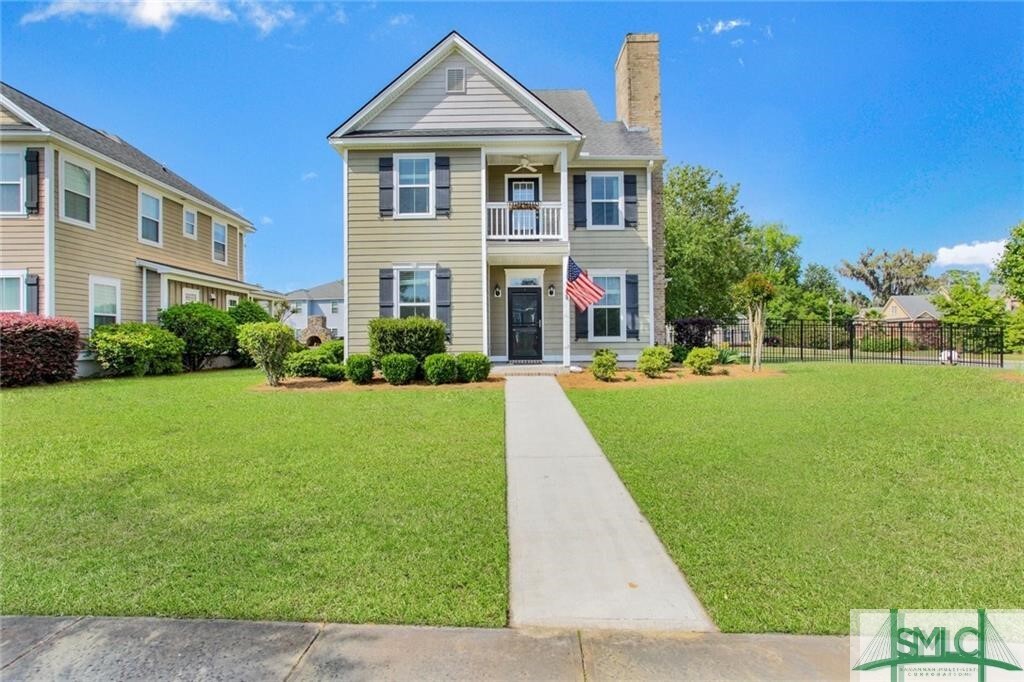 285 James Dunham Pkwy in Richmond Hill, GA - Foto de edificio