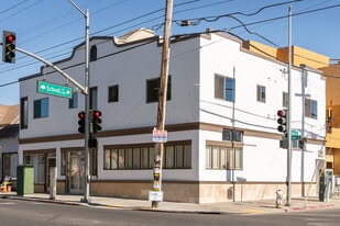 2706 School St, Unit 2