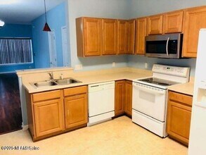 339 Southern Branch Ln in Jacksonville, FL - Building Photo - Building Photo