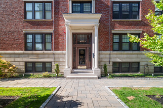 Forest Court in Cambridge, MA - Building Photo - Building Photo