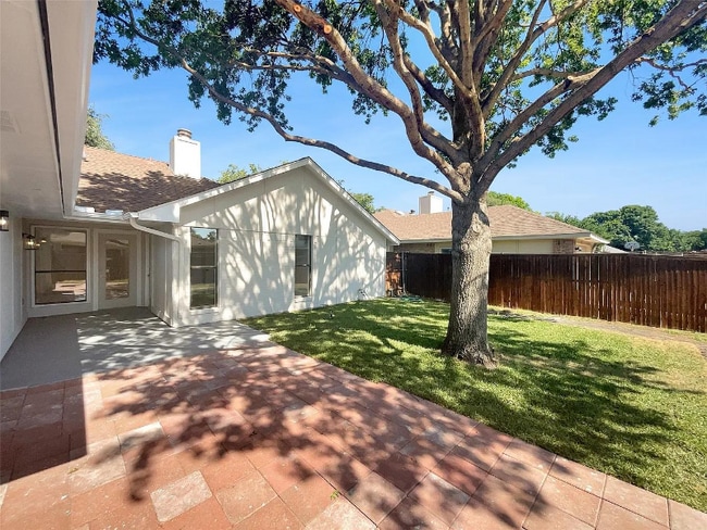 property at 342 Lakewood Ct