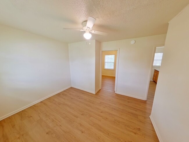 1608 1/2 S Martinson St in Wichita, KS - Building Photo - Building Photo