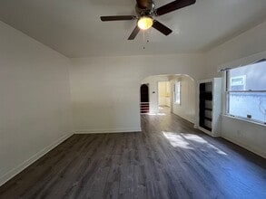 1436 Pine St in Paso Robles, CA - Building Photo - Building Photo
