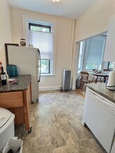 407 Harvard St, Unit 2 in Brookline, MA - Building Photo - Building Photo