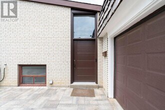 52 Masseygrove Crescent in Toronto, ON - Building Photo - Building Photo