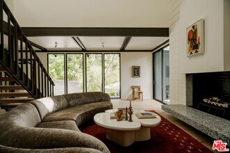 5649 Valley Oak Dr in Los Angeles, CA - Building Photo - Building Photo