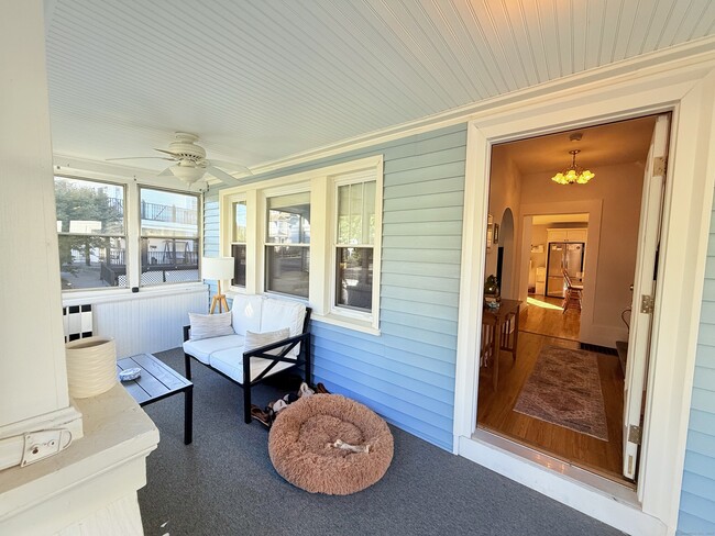 54 Maple Ave in Derby, CT - Building Photo - Building Photo