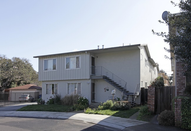 10 Coleman Pl in Menlo Park, CA - Foto de edificio - Building Photo