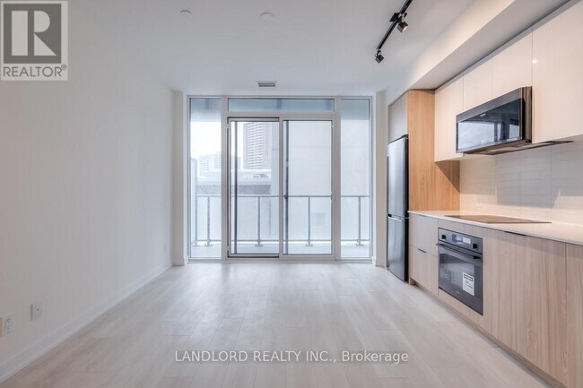 5 Defries St in Toronto, ON - Building Photo - Building Photo