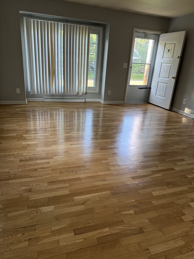 1565 Melrose Ave in East Lansing, MI - Building Photo - Building Photo
