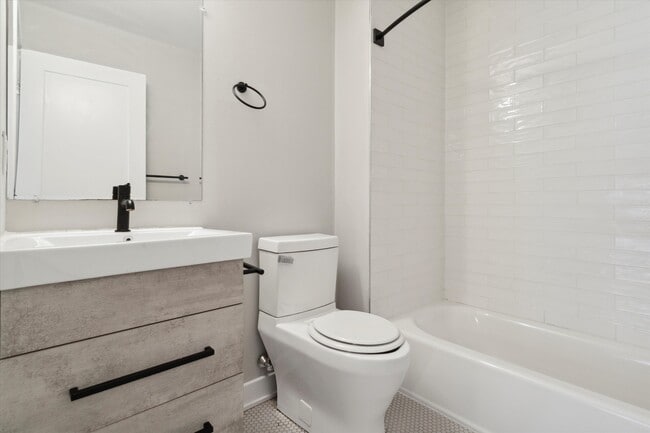 1841 N Gratz St in Philadelphia, PA - Foto de edificio - Building Photo