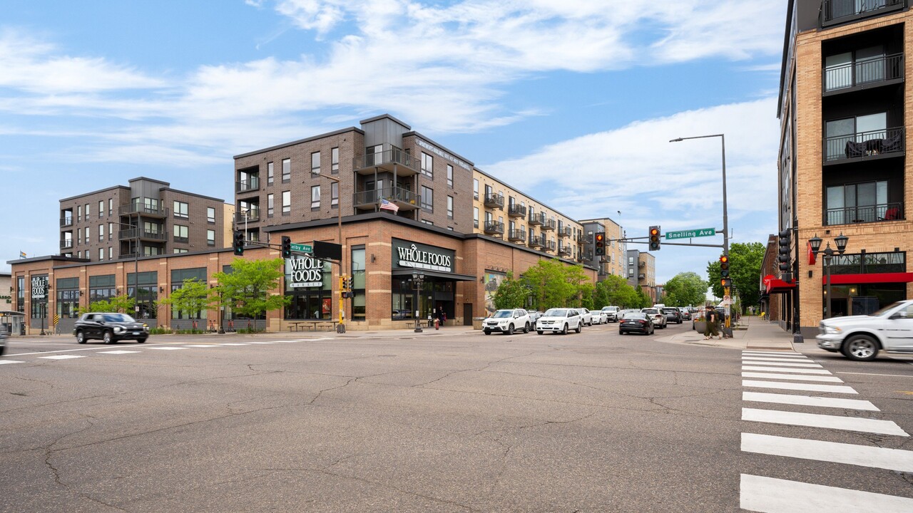 Vintage on Selby in St. Paul, MN - Building Photo